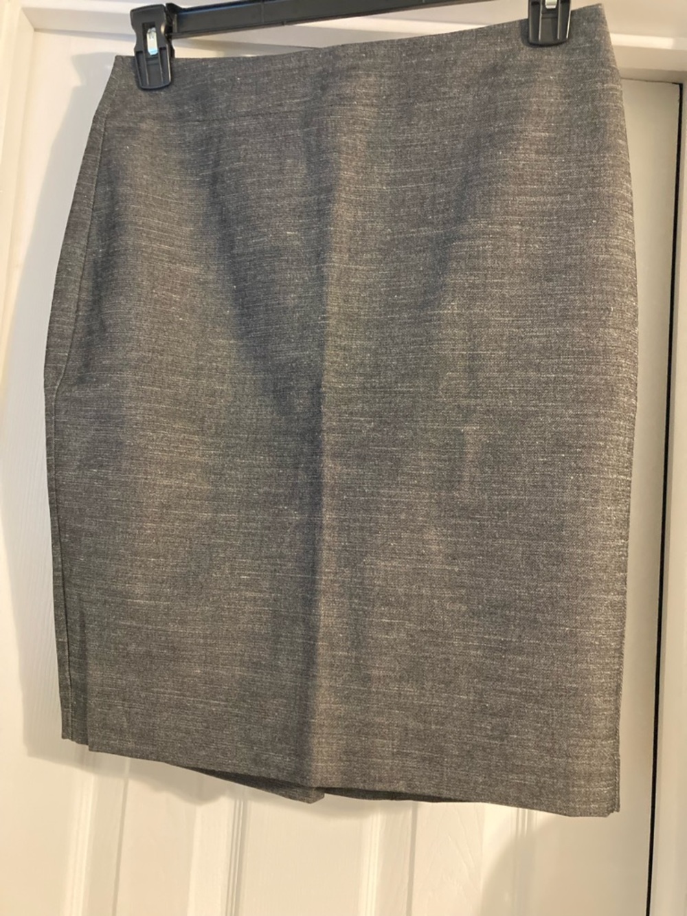 ANN TAYLOR PENCIL SKIRT SIZE 6